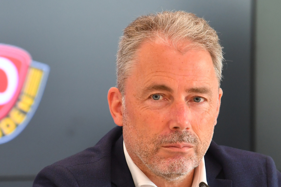 Dynamos Geschäftsführer Jürgen Wehlend (56) erlitt bei einer Videokonferenz einen Herzinfarkt.