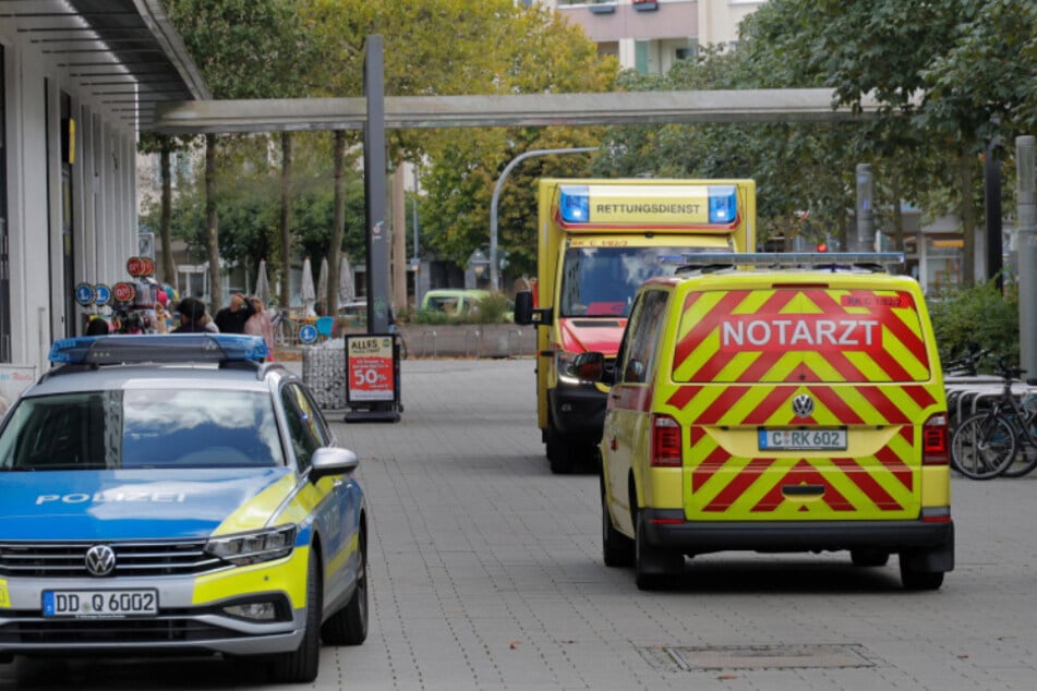 Chemnitz: Brutale Messer-Attacke in Chemnitz: Mann bricht zusammen