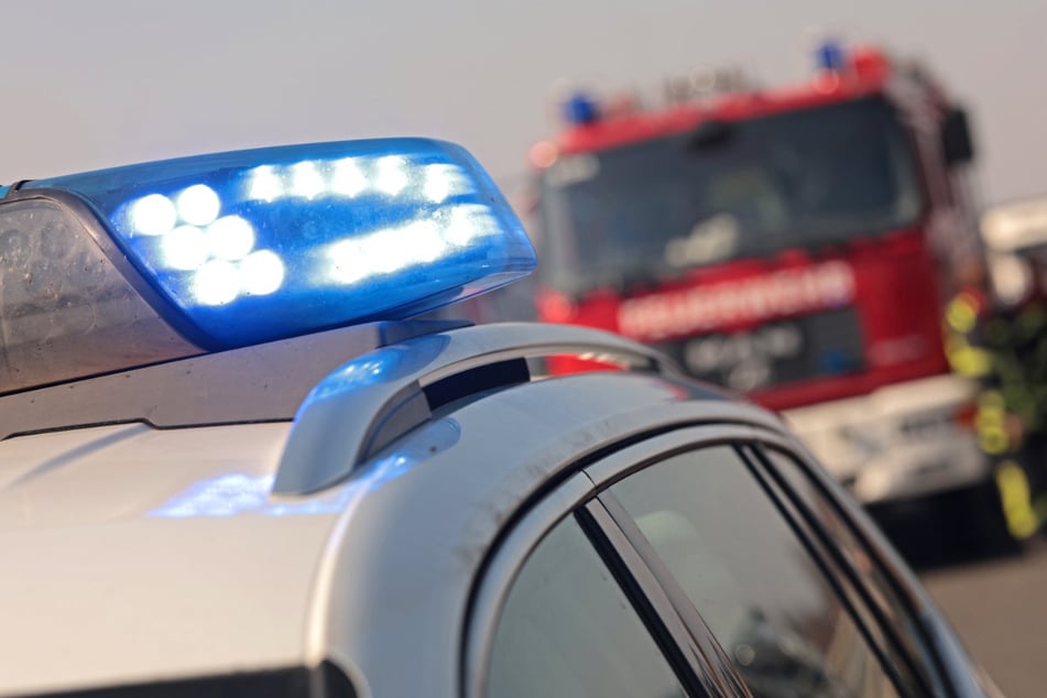 Unfall A9: Laster-Anhänger brennt auf Autobahn: A9 bei Denkendorf immer wieder voll gesperrt