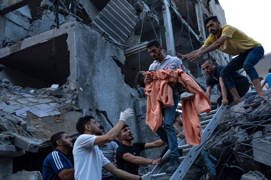 Angriff auf Israel im Liveticker: Bereits eine Million Menschen aus Nord-Gaza geflohen