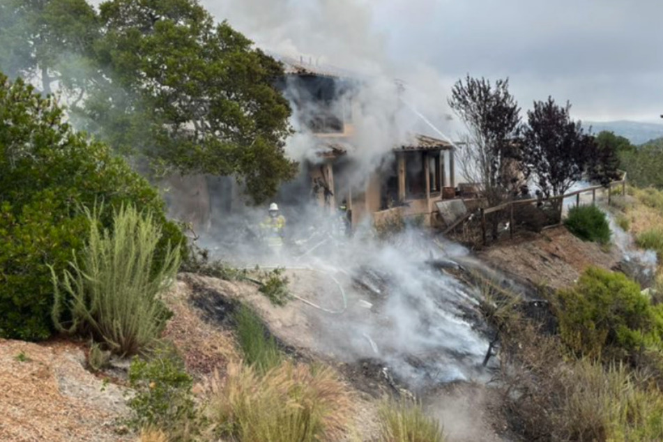 60% of the home that the plane flew into was destroyed.