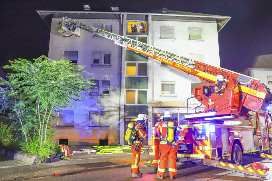 Feuerwehr im Großeinsatz: "Menschenleben in Gefahr"