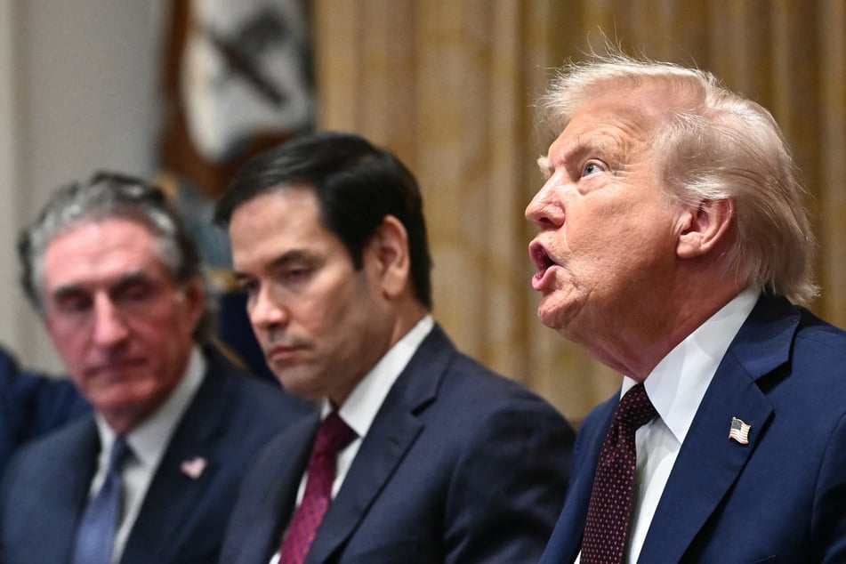 President Donald Trump (r.) is working with Republican allies to develop a "comprehensive crime bill."
