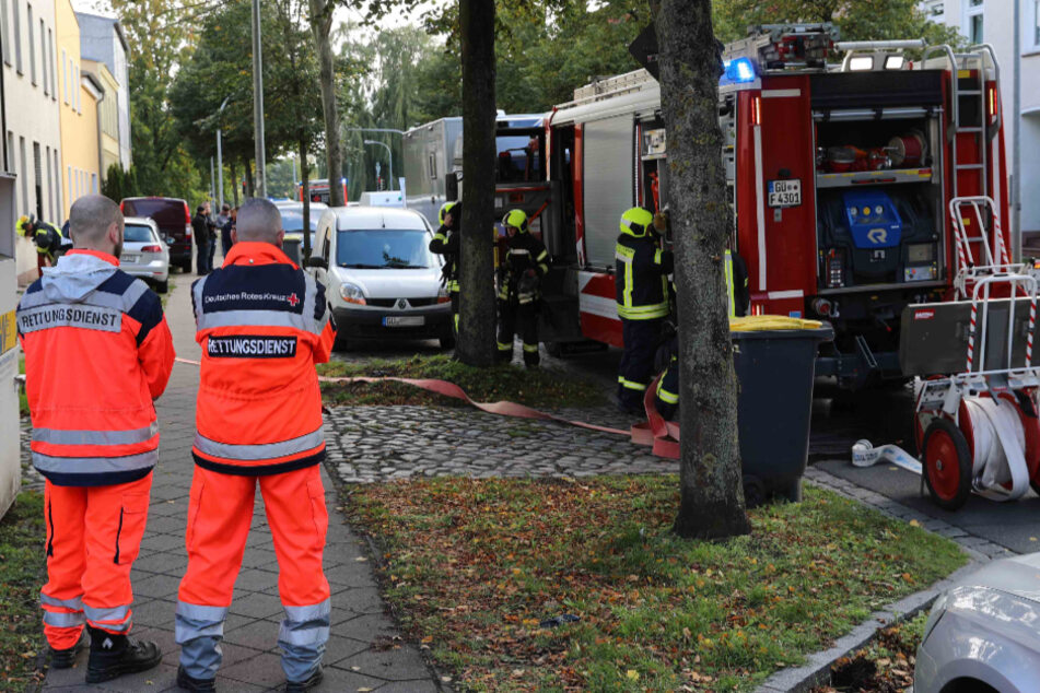 Die Bewohner des Hauses mussten am Montag gleich zwei Mal evakuiert werden.