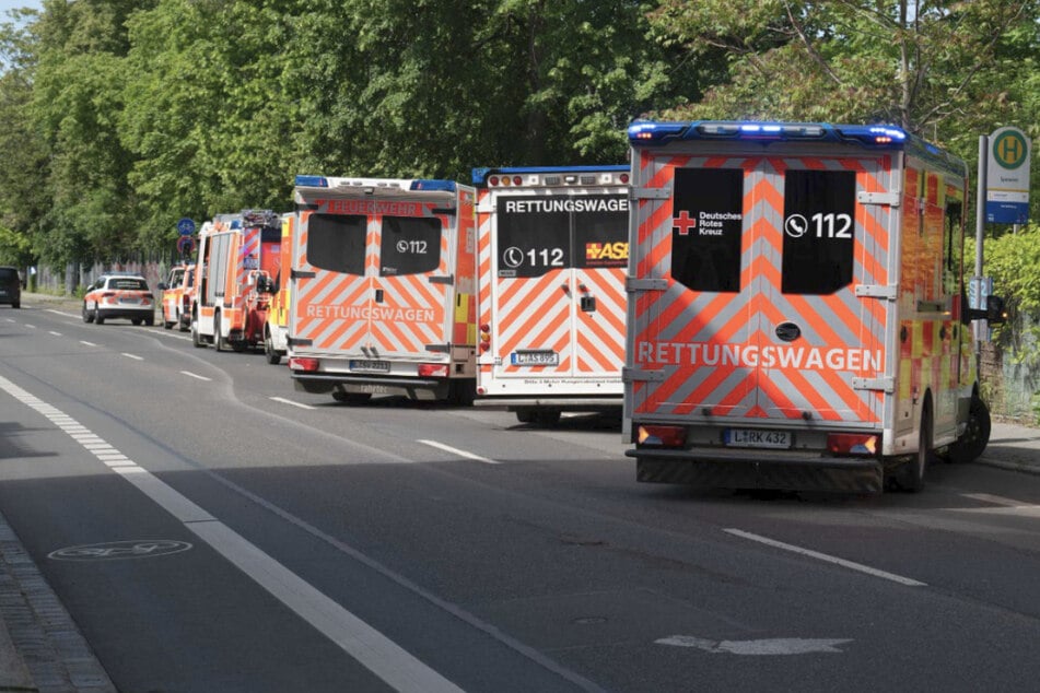 Leipzig: Leipziger Kita meldet Massenanfall an Verletzten: Feuerwehr gibt Entwarnung