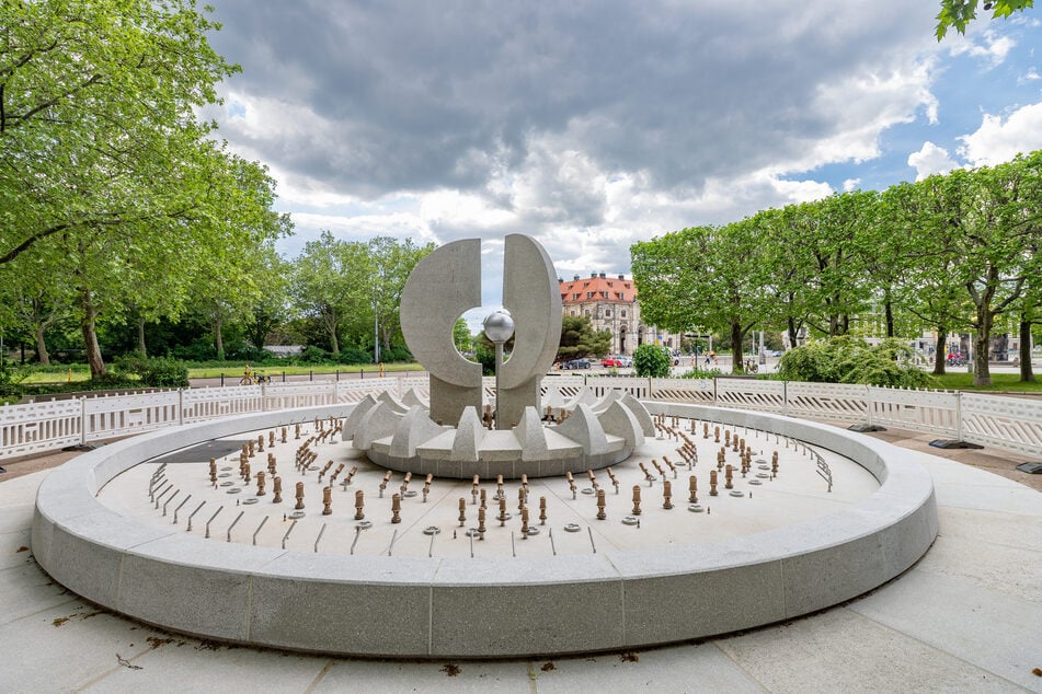 Der Änderungsantrag greift den Brunnen-Streit der vergangenen Wochen auf.