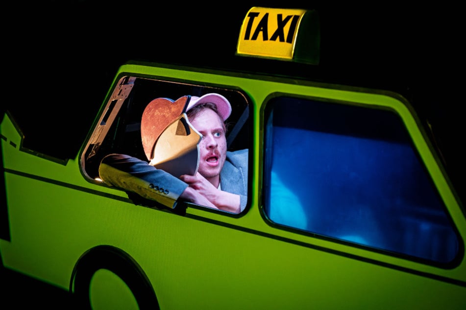 "Hey, hey, hey, Taxi!" im Spinnbau Chemnitz.