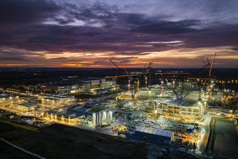 "Wirtschaftsdämmerung": Auch in der Halbleiter-Branche kann Bayern Sachsen nicht das Wasser reichen.