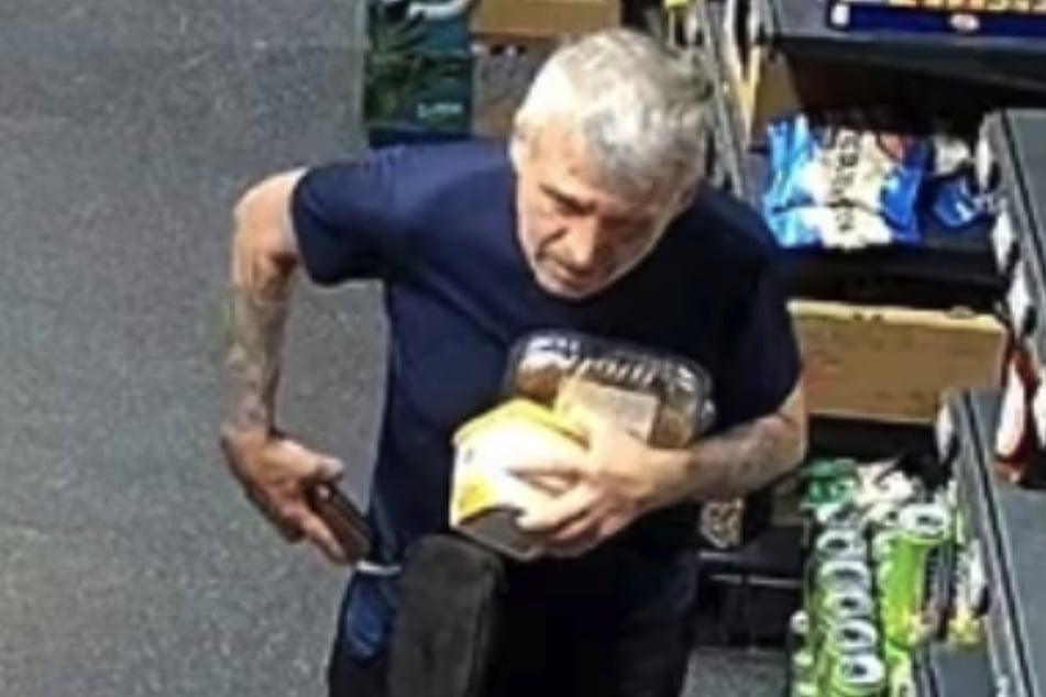 Der 62-jährige Mann fiel am Montag in den Teltow-Kanal und starb.