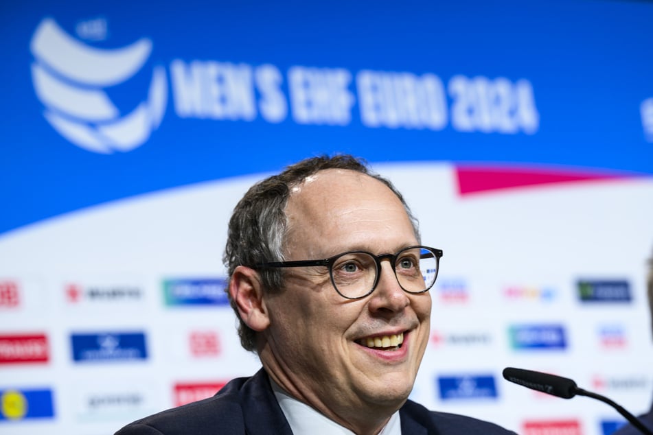 Für Mark Schober (51) ist die Handball-Zukunft in Deutschland gesichert.