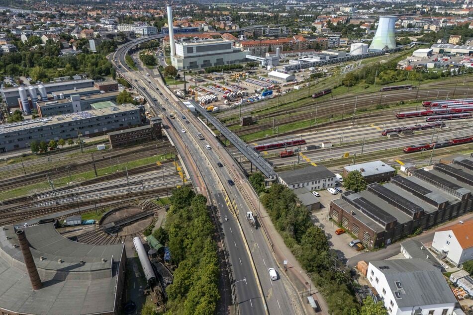 Die bestehende Brücke ist marode, muss dringend erneuert werden.