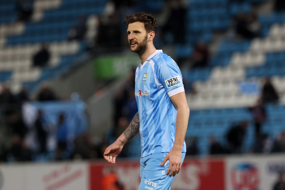 Noch ist unklar, wie lange Dejan Bozic (33) ausfällt.