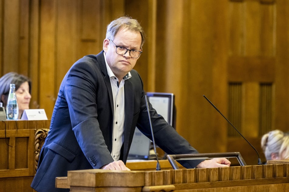 "Wir brauchen vor allem schnellere Verfahren und klare, zeitnahe Entscheidungen", sagt SPD-Stadtrat Jürgen Renz (51).
