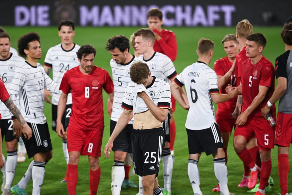 Das letzte Mal standen sich Dänemark und Deutschland bei einem Freundschaftsspiel am 2. Juni 2021 gegenüber. Am Ende hieß es 1:1.