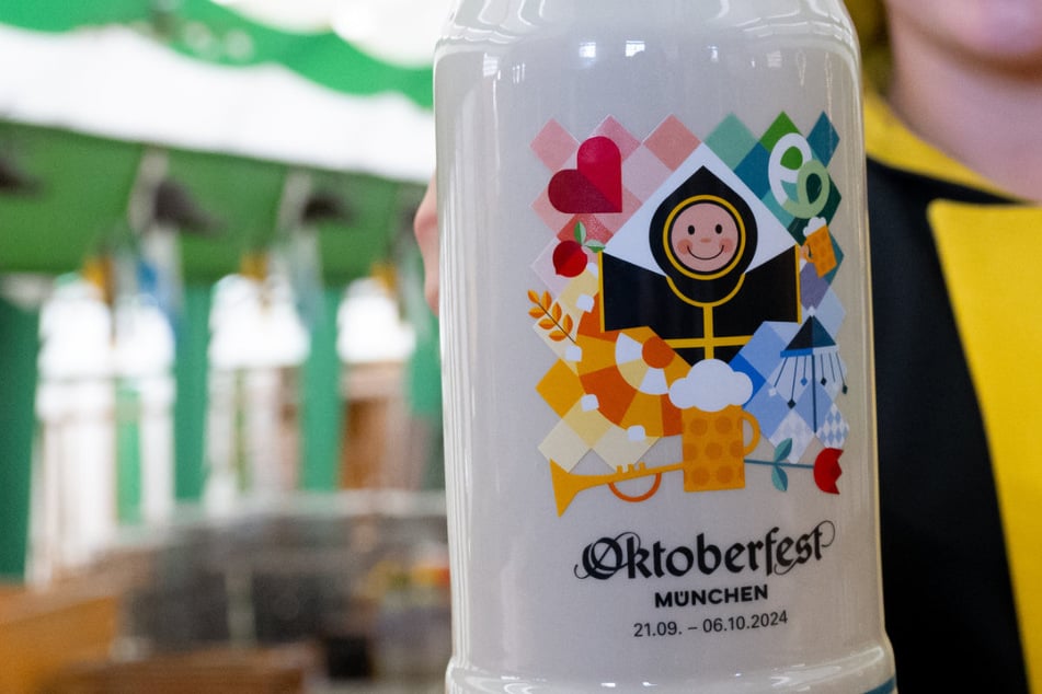 "Die Essenz der Wiesn": Bunter Sammlerkrug zeigt typische Oktoberfest-Insignien