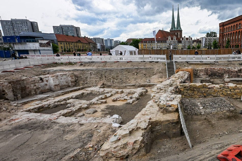 Berlin: Überraschung in Berlin: Archäologen machen Jahrhunderte alten Fund