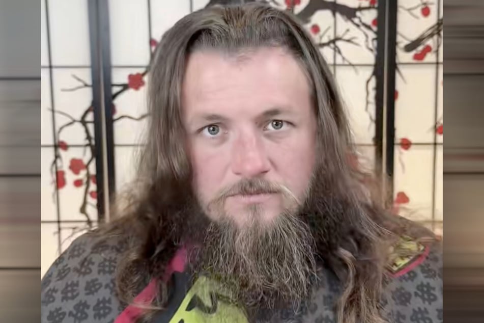 Der Kunde (31) kam im "Höhlenmensch-Look".