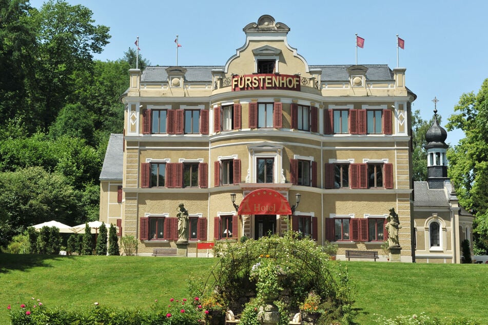 Das Hotel "Fürstenhof" im fiktiven Bichlheim ist Dreh- und Angelpunkt der Serie "Sturm der Liebe".