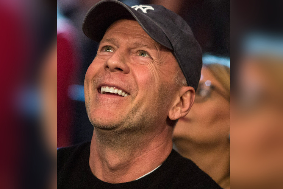 Schauspieler Bruce Willis verfolgt 2015 einen Boxkampf im Madison Square Garden. (Archiv)