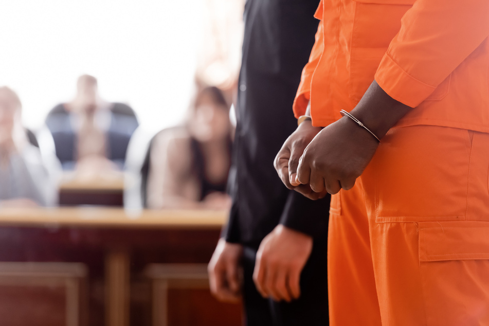 Jury entscheidet innerhalb von Minuten: 36-Jähriger muss aus diesem Grund für 70 Jahre ins Gefängnis