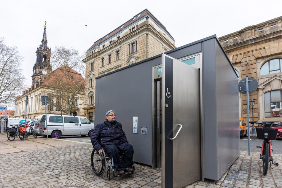 Die Anlagen sind barrierefrei und äußerlich unauffällig.