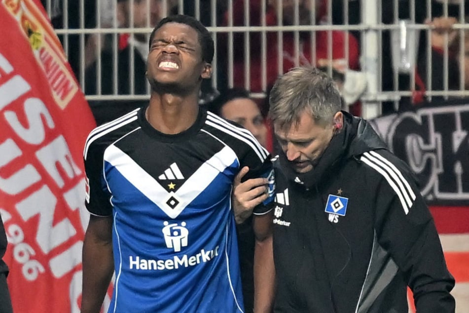 Mit schmerzverzerrtem Gesicht verließ HSV-Verteidiger Warmed Omari (25, l.) gegen Union Berlin den Platz. Jetzt ist die Diagnose da.