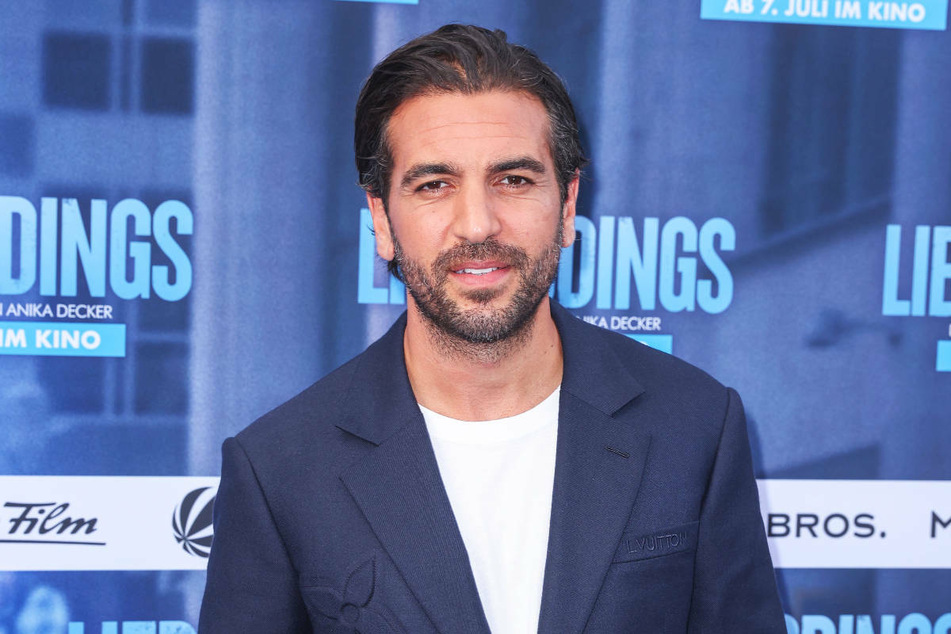 Elyas M'Barek (40) spielt in seinem neuen Film "Liebesdings" einen Filmstar, der sich auf der Flucht vor den Medien in einem feministischen Off-Theater wiederfindet.