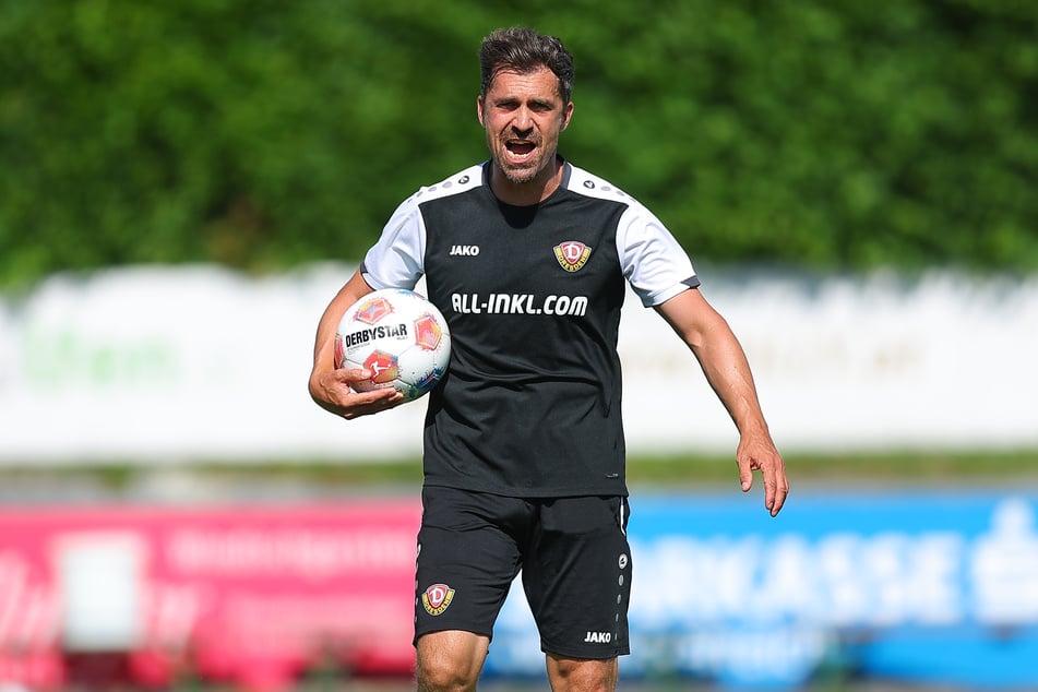 Dynamo-Trainer Thomas Stamm (42) gibt am Freitag allen einsatzbereiten Profis noch einmal Spielpraxis.