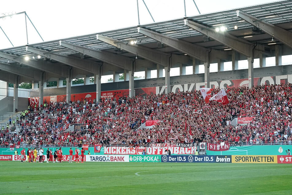 Die Kickers Offenbach zählen seit Jahren zu den Klubs mit dem höchsten Fan-Aufkommen in der Regionalliga. Jetzt stimmt endlich auch der sportliche Erfolg. (Archivbild)