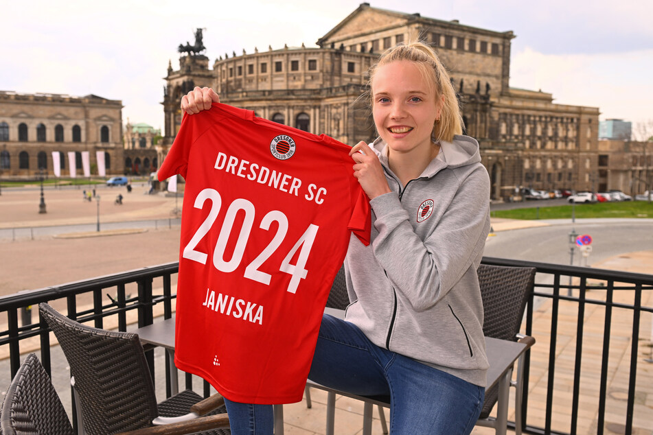 Vor der WM verlängerte Jennifer Janiska (28) ihren Vertrag beim DSC für zwei weitere Jahre.