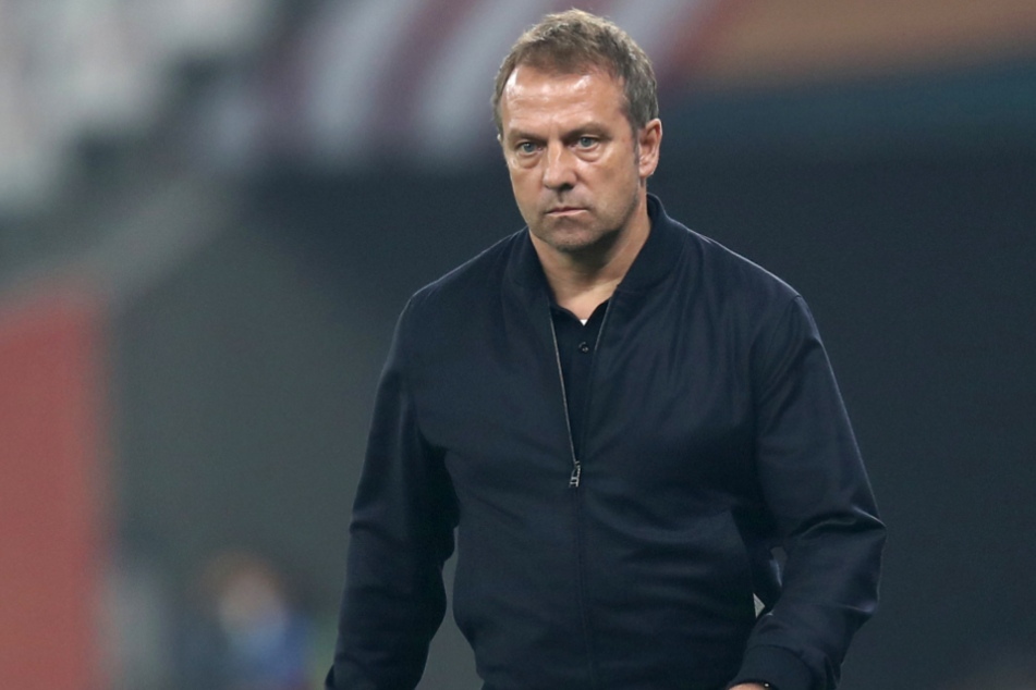 Hansi Flick (55) konnte mit dem FC Bayern München erst vor wenigen Tagen bei der Klub-Weltmeisterschaft in Katar Geschichte schreiben.