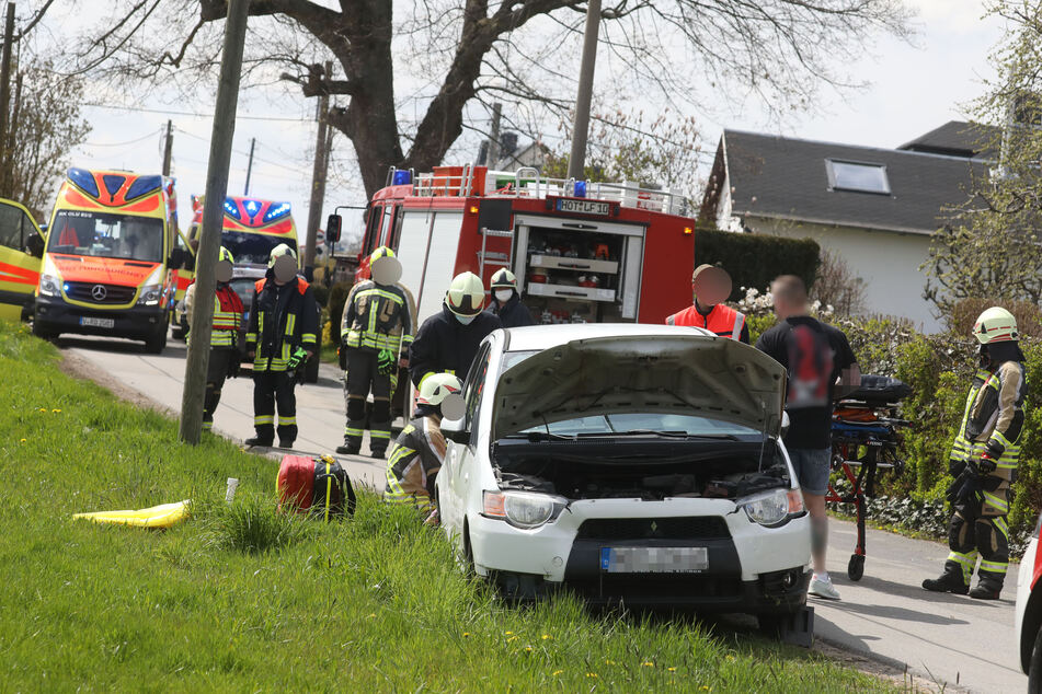 Feuerwehr, Rettungskräfte und Polizei waren vor Ort.