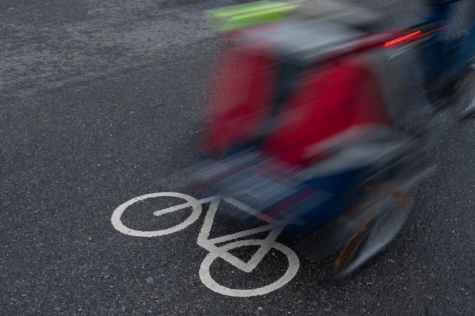 Bei dem Fahrrad-Unfall verletzten sich unter anderem drei Kinder. (Symbolfoto)