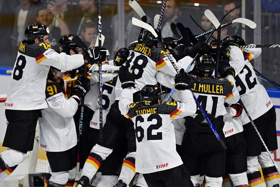 Deutsche Eishockey-Fans dürfen sich freuen. Die Spiele der Eishockey-Weltmeisterschaft 2027 finden in Deutschland statt. (Symbolbild)