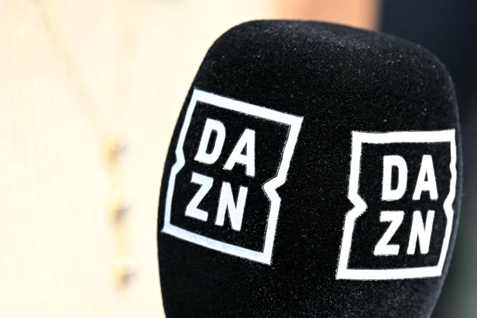 DAZN gewinnt Rechtsstreit: Bundesliga-Rechte müssen neu ausgeschrieben werden!