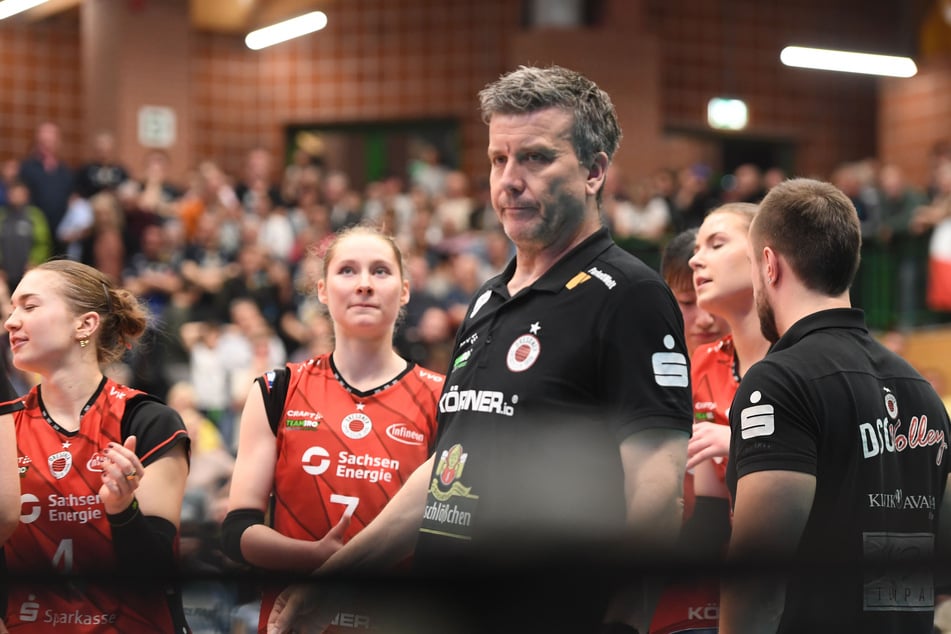 Am Mittwoch in Suhl gab es für Alex Waibl (58) wenig Grund zur Freude. Für Samstag hat der DSC-Coach einen anderen Plan.