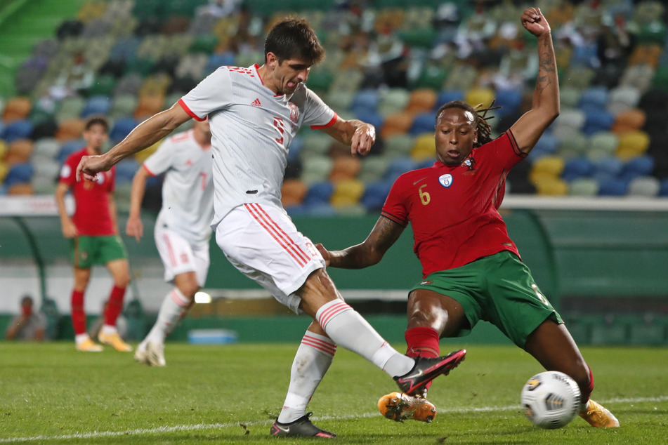 Semedo (r.) spielte sogar dreimal für die portugiesische A-Nationalmannschaft.