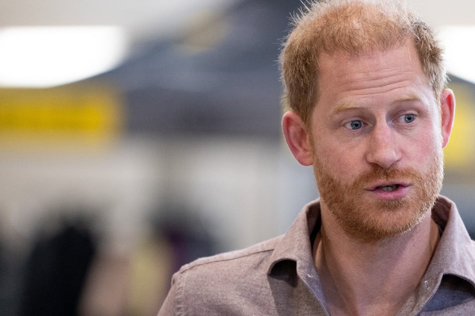 Prince Harry scores massive payout as battle against tabloids reaches settlement