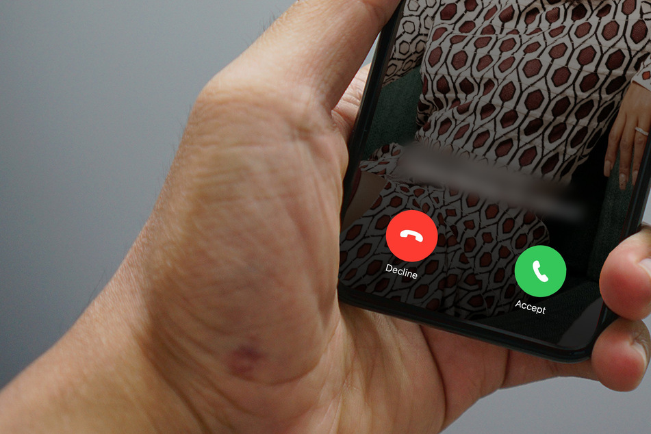 "Why are you calling?" New feature could revolutionize phone calls