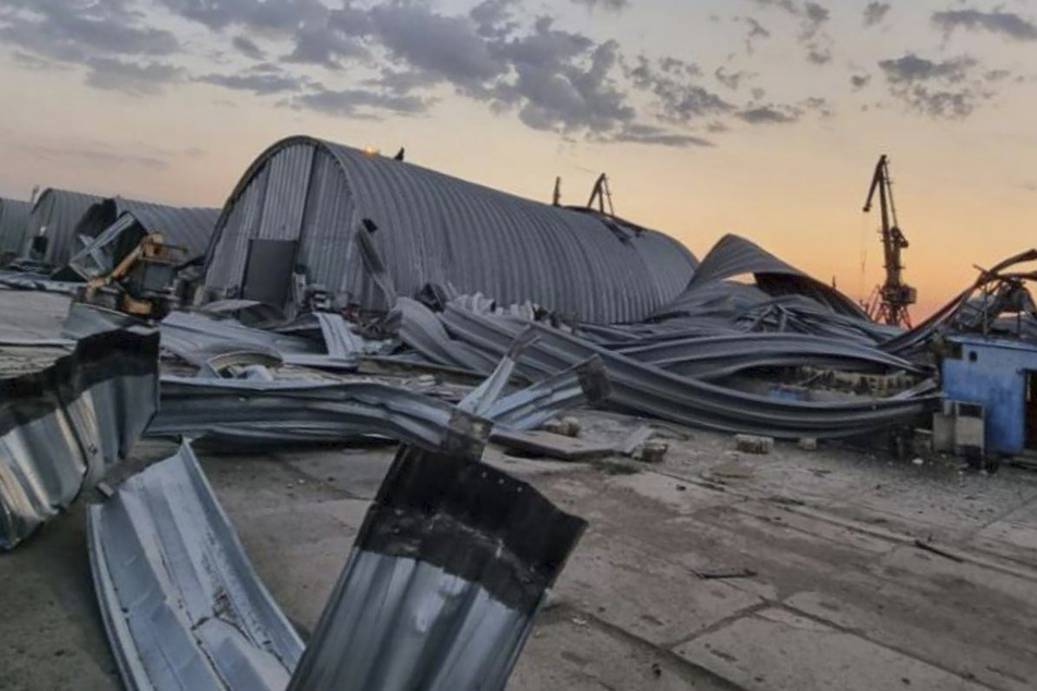 Bereits im August wurde in einem Donauhafen in der Nähe von Odessa ein Getreidespeicher bei russischen Drohnenangriffen zerstört.