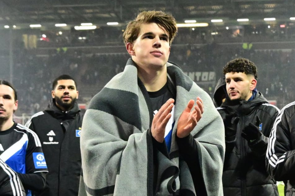 Luca Vuskovic (M.) geht als "Man of the Match" aus der Partie.