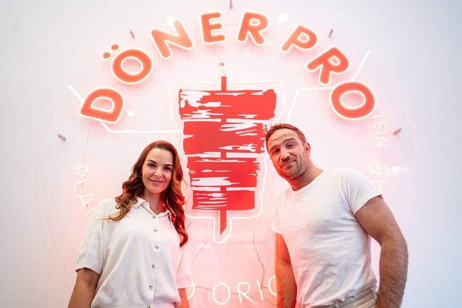 PRO-teinreich ist der neue vegeatische Döner. Statt Fleisch kommt erbensprotein ins Brot.