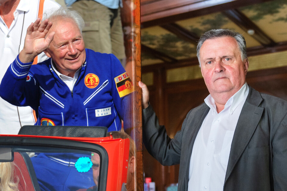 Wegen SED-Vergangenheit! CDU will Sigmund Jähns Namen tilgen