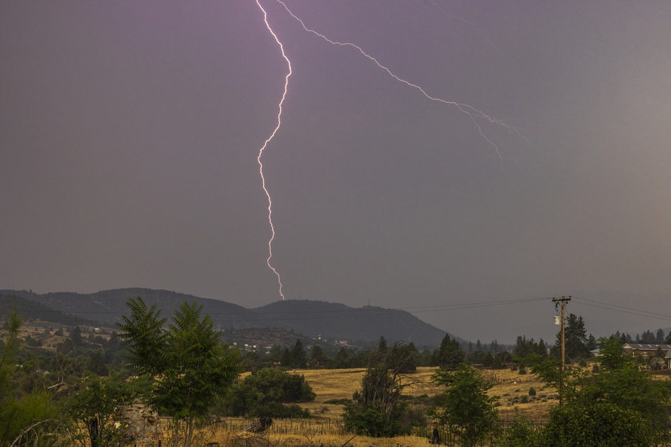 Lightning strikes east of the eastern front of the McKinney fire.