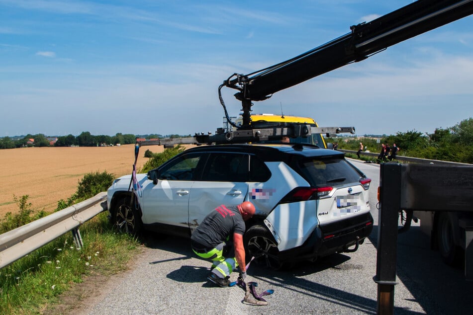 Sieben Verletzte! Fehmarnsundbrücke nach Unfall stundenlang gesperrt