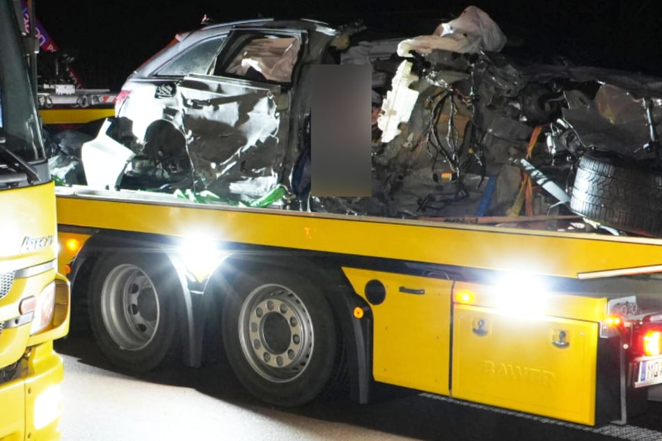 Unfall A9: Mit 175 km/h ins Stauende gerast: Vater muss wegen Unfalltod seines Sohnes (†10) ins Gefängnis