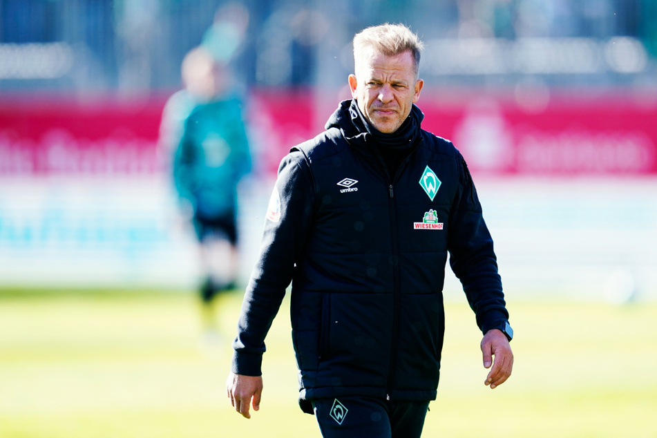 Markus Anfang (47) trat am Samstag als Trainer vom SV Werder Bremen zurück.