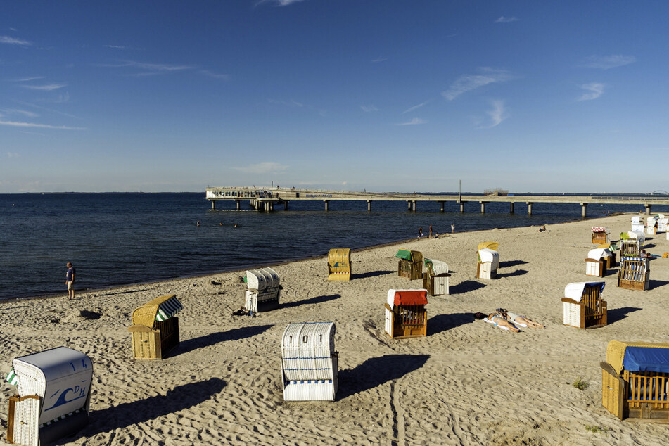 Ein Spaziergänger fand am Strand von Heiligenhafen 20 Kilogramm Kokain in einem Paket.