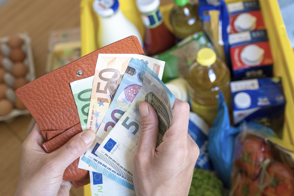 Lebensmittel waren im Dezember 2022 in Nordrhein-Westfalen deutlich teurer als noch im Vormonat.