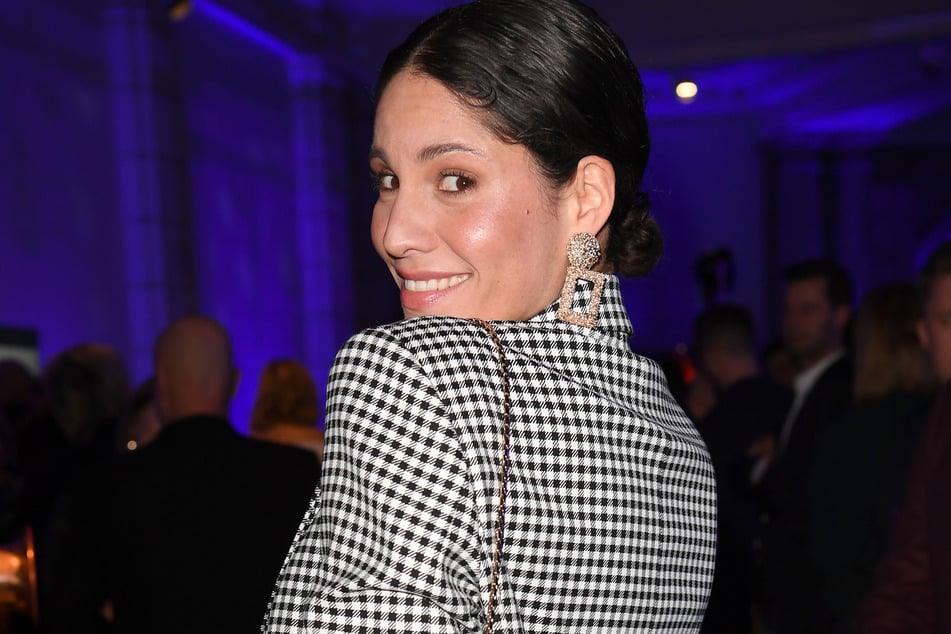 Statt als Moderatorin steht sie heute lieber als Schauspielerin vor der Kamera.